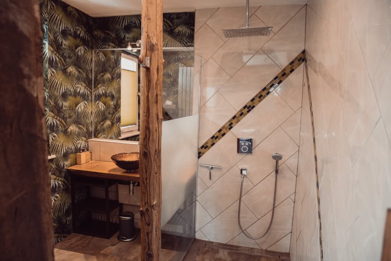 ferienwohnung-cottage-drei-37441-bad-sachsa-nuexei-harz-2-bad-dusche