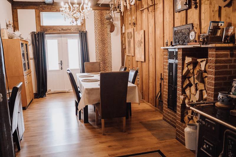 ferienwohnung-cottage-drei-37441-bad-sachsa-nuexei-harz-kaminzimmer