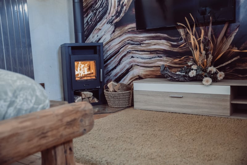 ferienwohnung-cottage-drei-37441-bad-sachsa-nuexei-harz-1-schlafraum-tv