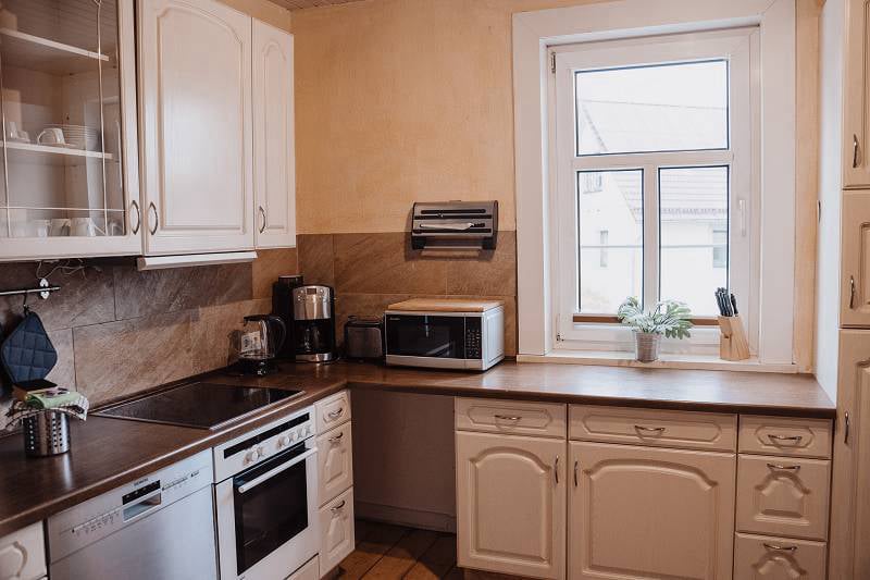 ferienwohnung-cottage-eins-37441-bad-sachsa-nuexei-harz-kitchen