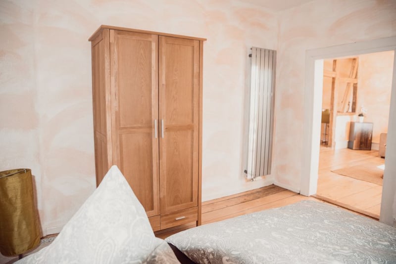 ferienwohnung-cottage-eins-37441-bad-sachsa-nuexei-harz-schlafraum